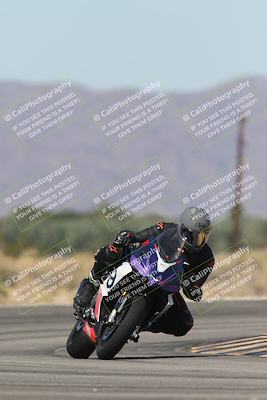 media/Oct-13-2025-Moto Forza (Mon) [[a66d839500]]/4-C Group/Session 3 (Turn 16)/